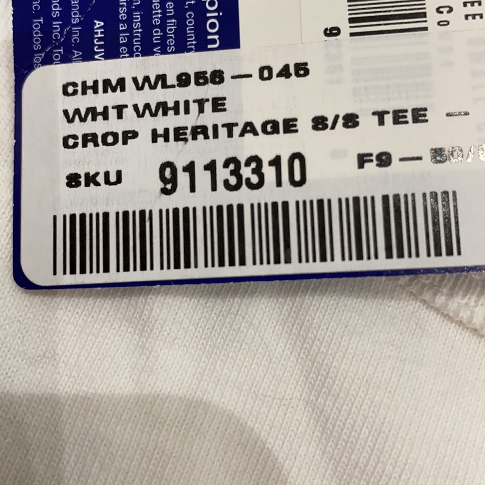 Champion t shirt - Picture 3 of 3